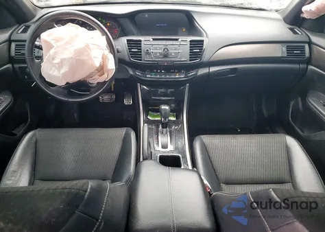 2017 Honda Accord Sport z USA, uszkodzony, nr VIN 1HGCR2F50HA285405